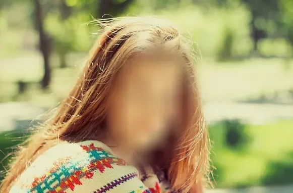 Alicia, 27 años
