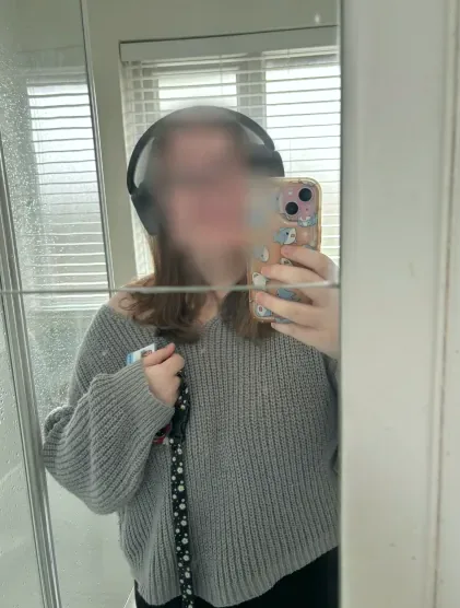 Eva, 23 años